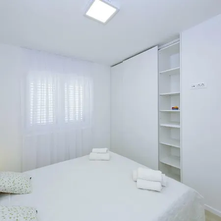 Valadar Apartmán *