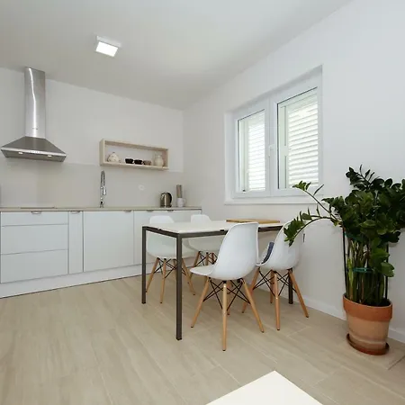 Apartmán Valadar