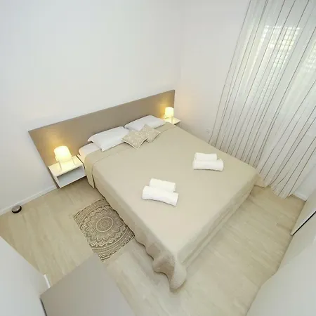 Apartman Valadar