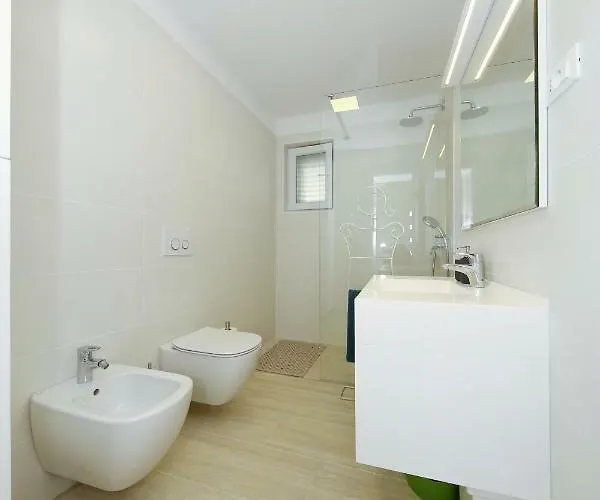 Valadar * Privlaka (Zadar)