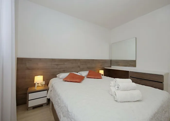 Valadar * Privlaka (Zadar)