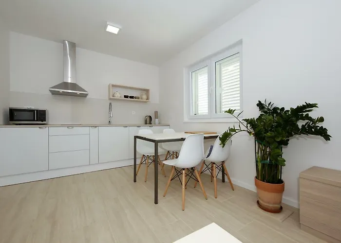 Apartament Valadar